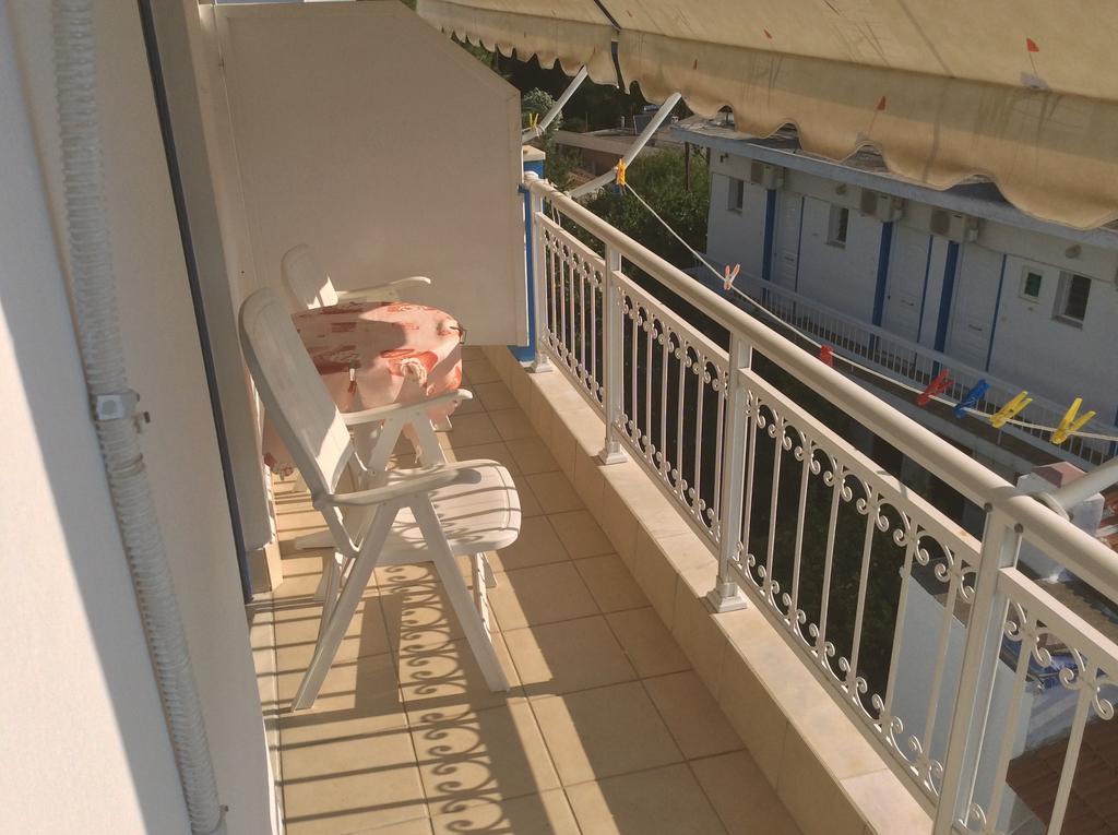 Kostas Rooms Votsi  Dış mekan fotoğraf