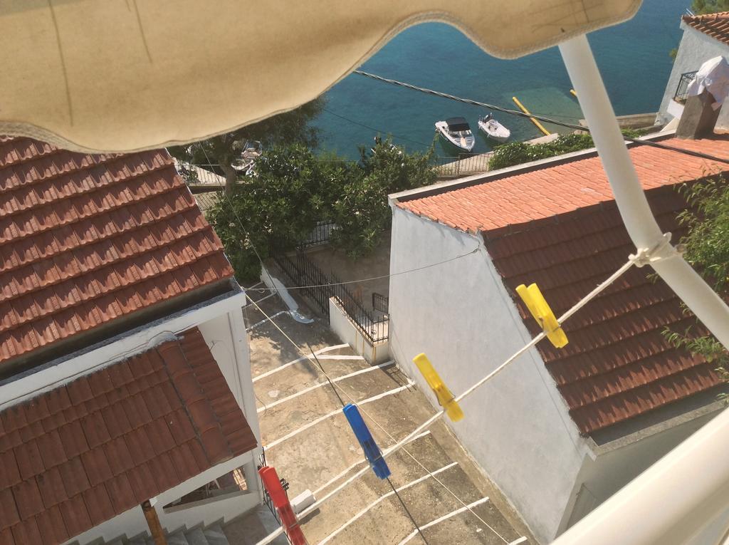 Kostas Rooms Votsi  Dış mekan fotoğraf