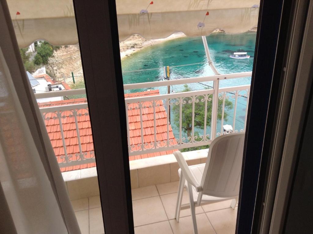 Kostas Rooms Votsi  Dış mekan fotoğraf