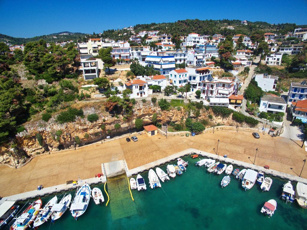 Kostas Rooms Votsi  Dış mekan fotoğraf